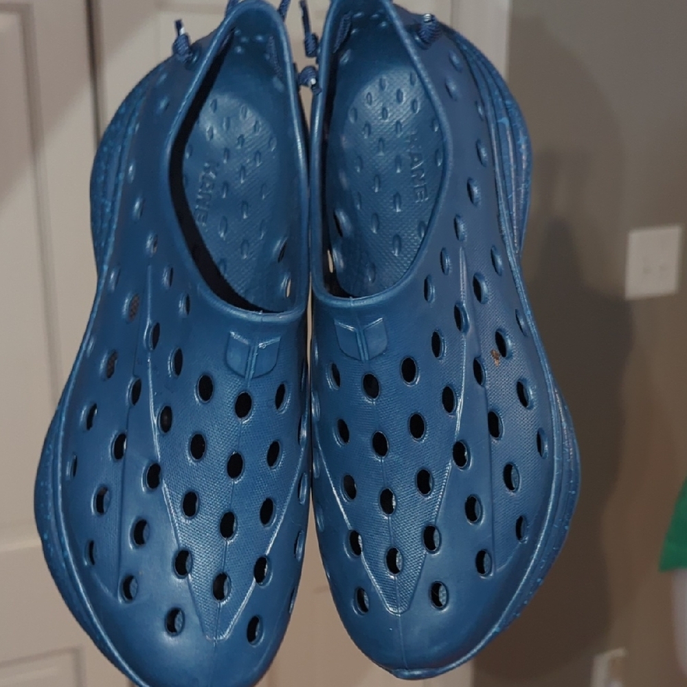 Kane Revive Shoes